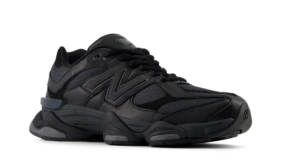 New Balance 9060 Triple Black Leather U9060NRI