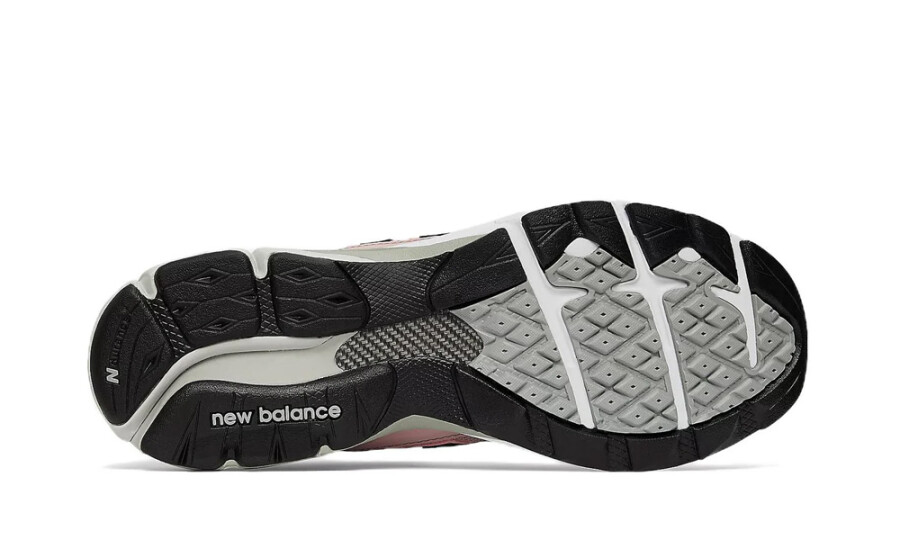 New Balance 920 MiUK Pink Grey