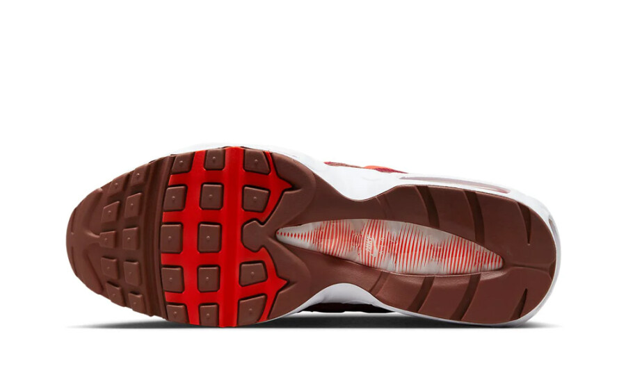 Nike Air Max 95 'Photon Dust Picante Red'
