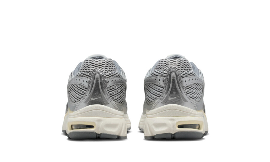 Nike Air Max Moto 2K Light Smoke Grey Metallic Silver