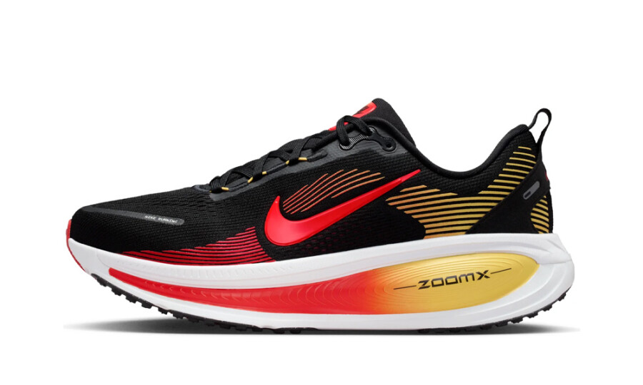 Nike Vomero 18 Black Crimson Topaz Gold