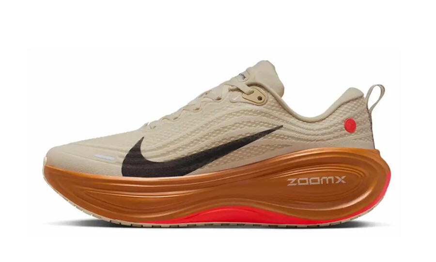 Nike Vomero Plus Running Poets