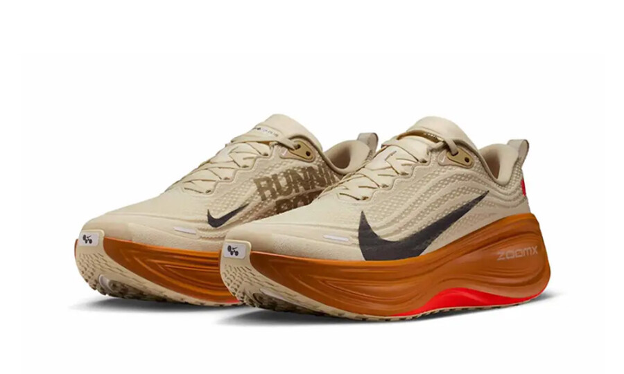 Nike Vomero Plus Running Poets